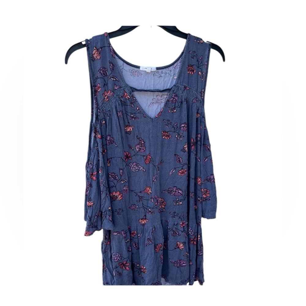 Women’s Maurice’s cold shoulder top
